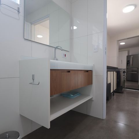 Casa à venda com 348m², 3 quartos e 12 vagasCasa 1 - Banheiro 2
