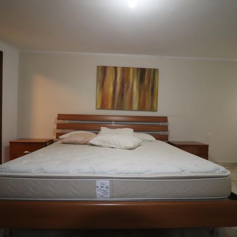 Casa à venda com 348m², 3 quartos e 12 vagasCasa 1 - Quarto 1 suíte