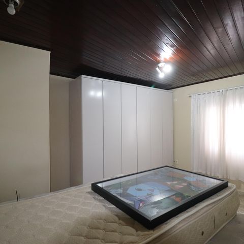 Casa à venda com 348m², 3 quartos e 12 vagasCasa 1 - Quarto 2