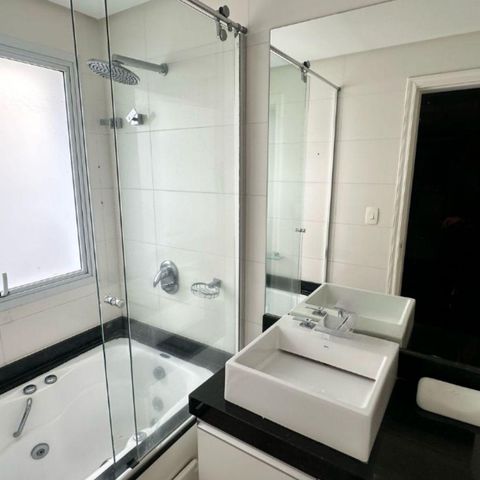 Casa de condomínio à venda com 372m², 7 quartos e 5 vagas