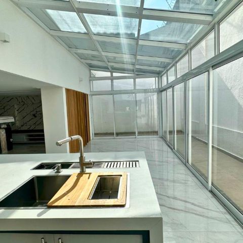 Casa de condomínio à venda com 372m², 7 quartos e 5 vagas