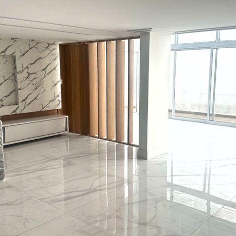Casa de condomínio à venda com 372m², 7 quartos e 5 vagas