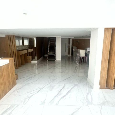 Casa de condomínio à venda com 372m², 7 quartos e 5 vagas