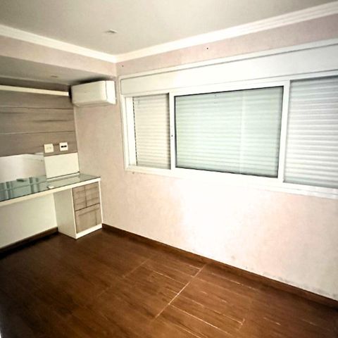 Casa de condomínio à venda com 372m², 7 quartos e 5 vagas