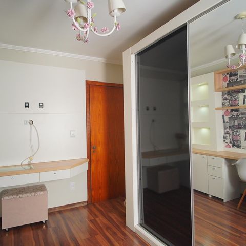 Casa à venda com 175m², 3 quartos e 2 vagasQuarto 3