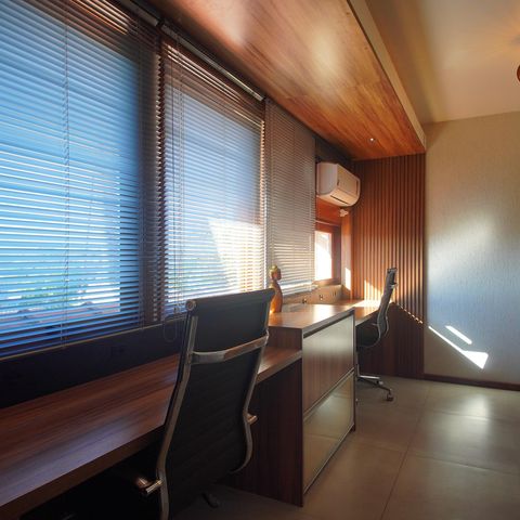 Casa à venda com 175m², 3 quartos e 2 vagasEscritório