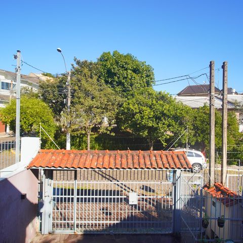 Casa à venda com 175m², 3 quartos e 2 vagasSacada do Quarto 1