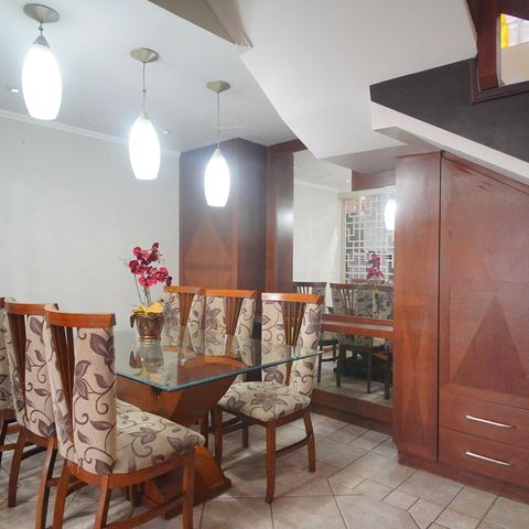 Casa à venda com 175m², 3 quartos e 2 vagasSala de Jantar