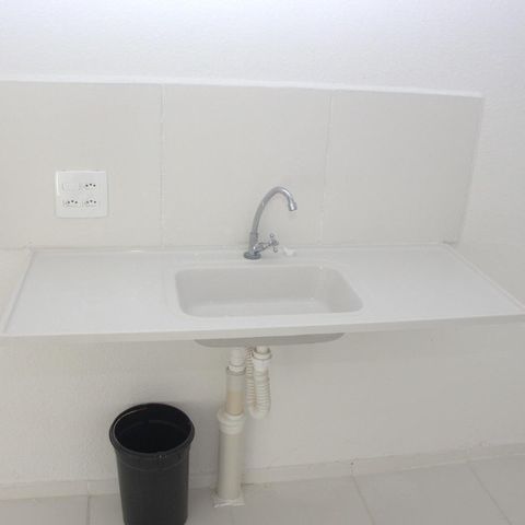 Apartamento à venda com 34m², 2 quartos e sem vaga Apartamento à venda com 34m², 2 quartos e sem vagaCozinha e Área de Serviço