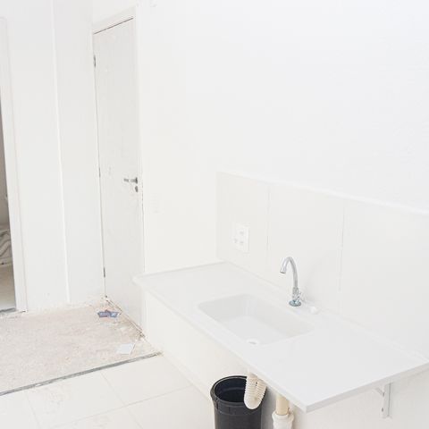 Apartamento à venda com 34m², 2 quartos e sem vaga Apartamento à venda com 34m², 2 quartos e sem vagaCozinha e Área de Serviço