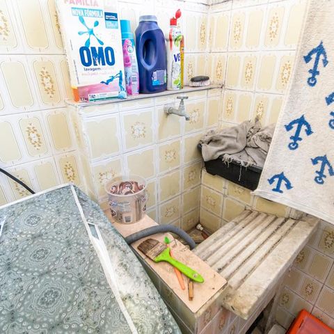 Casa à venda com 400m², 6 quartos e 2 vagasCasa 4 - Área de serviço
