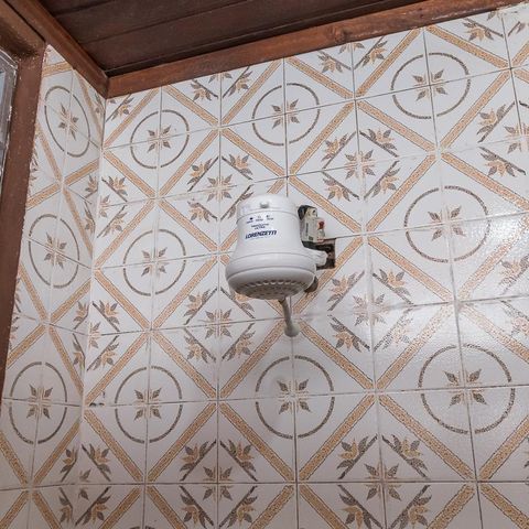 Casa à venda com 400m², 6 quartos e 2 vagasCasa 1 -  Banheiro da Suíte