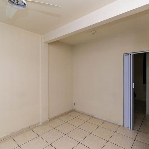 Casa à venda com 400m², 6 quartos e 2 vagasCasa 3 - Sala