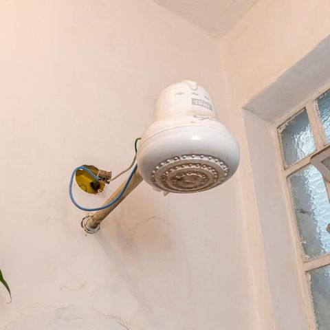 Casa à venda com 400m², 6 quartos e 2 vagasCasa 5 - banheiro