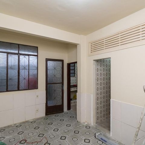 Casa à venda com 400m², 6 quartos e 2 vagasCasa 2 - Sala