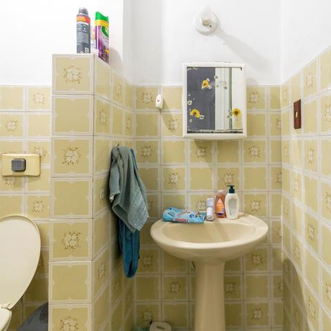 Casa à venda com 400m², 6 quartos e 2 vagasCasa 4 - Banheiro social