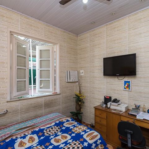 Casa à venda com 400m², 6 quartos e 2 vagasCasa 1 -  Quarto 1