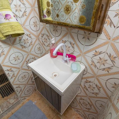 Casa à venda com 400m², 6 quartos e 2 vagasCasa 1 -  Banheiro social