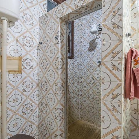 Casa à venda com 400m², 6 quartos e 2 vagasCasa 1 -  Banheiro da Suíte