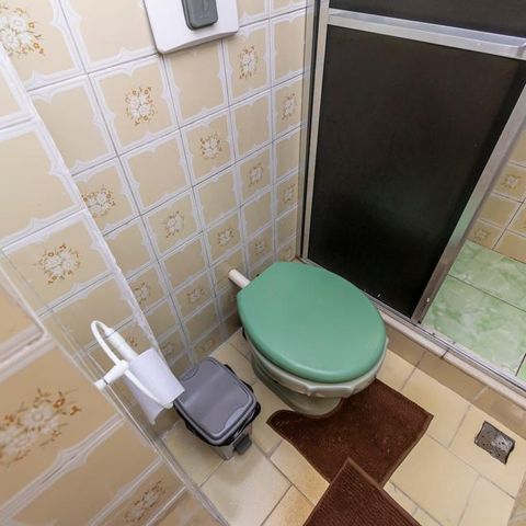 Casa à venda com 400m², 6 quartos e 2 vagasCasa 3 - Banheiro
