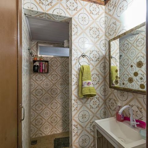 Casa à venda com 400m², 6 quartos e 2 vagasCasa 1 -  Banheiro social