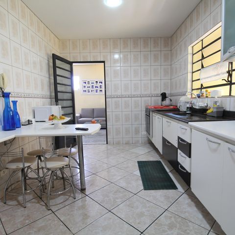 Casa à venda com 300m², 2 quartos e 12 vagasCozinha