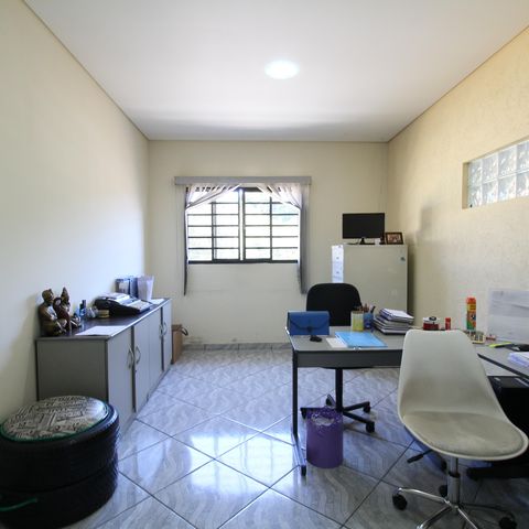 Casa à venda com 300m², 2 quartos e 12 vagasQuarto 1