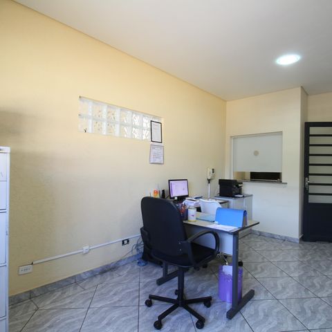 Casa à venda com 300m², 2 quartos e 12 vagasQuarto 1