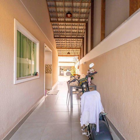 Casa de condomínio à venda com 270m², 4 quartos e 2 vagas Casa de condomínio à venda com 270m², 4 quartos e 2 vagasÁrea comum