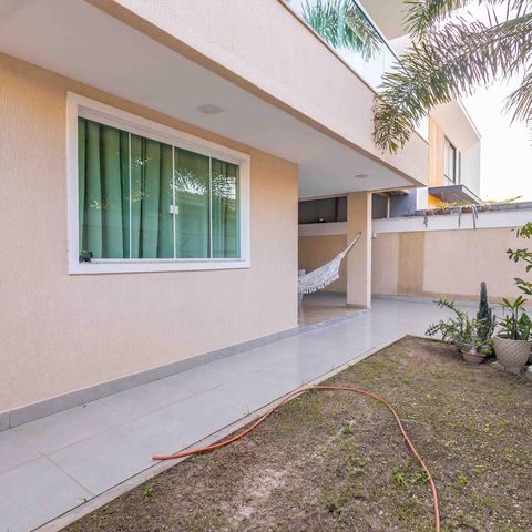 Casa de condomínio à venda com 270m², 4 quartos e 2 vagas Casa de condomínio à venda com 270m², 4 quartos e 2 vagasÁrea comum