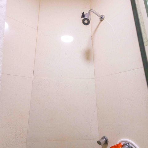 Casa de condomínio à venda com 270m², 4 quartos e 2 vagas Casa de condomínio à venda com 270m², 4 quartos e 2 vagasBanheiro Social