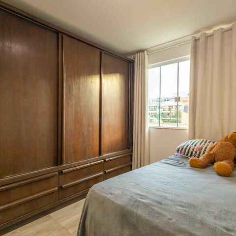 Casa de condomínio à venda com 270m², 4 quartos e 2 vagas Casa de condomínio à venda com 270m², 4 quartos e 2 vagasSuíte 3