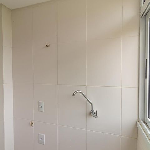 Apartamento à venda com 79m², 2 quartos e 2 vagas Apartamento à venda com 79m², 2 quartos e 2 vagasÁrea de Serviço