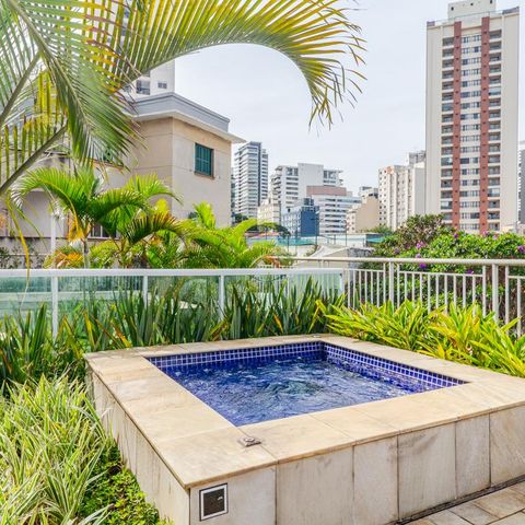 Apartamento à venda com 40m², 1 quarto e 1 vagaÁrea comum 