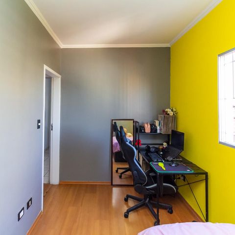 Casa à venda com 220m², 4 quartos e 4 vagas Casa à venda com 220m², 4 quartos e 4 vagasQuarto 2