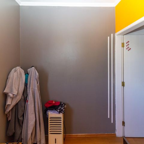 Casa à venda com 220m², 4 quartos e 4 vagas Casa à venda com 220m², 4 quartos e 4 vagasQuarto 1