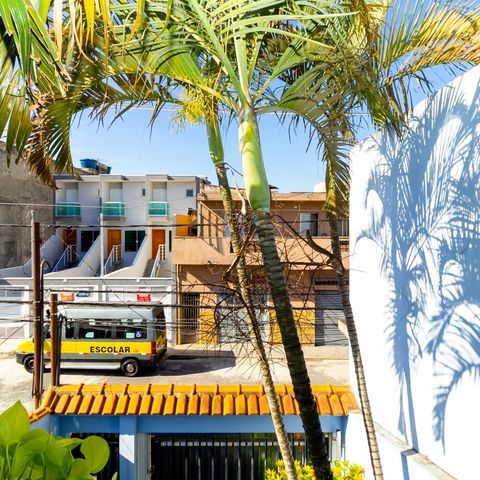 Casa à venda com 220m², 4 quartos e 4 vagas Casa à venda com 220m², 4 quartos e 4 vagasVista do quarto 3