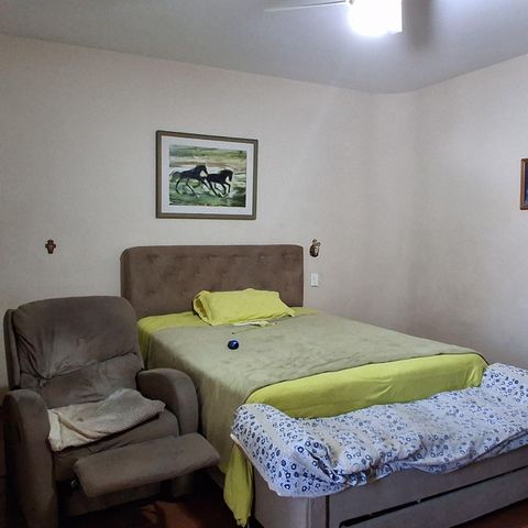 Casa à venda com 298m², 4 quartos e 3 vagasSuíte 1