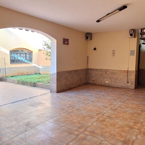 Casa à venda com 298m², 4 quartos e 3 vagasÁrea comum