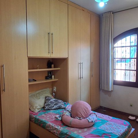 Casa à venda com 298m², 4 quartos e 3 vagasSuíte 4