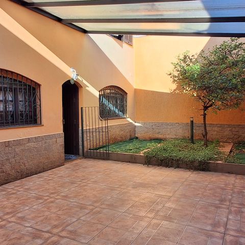 Casa à venda com 298m², 4 quartos e 3 vagasÁrea comum