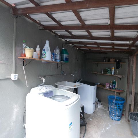 Casa à venda com 318m², 4 quartos e 3 vagasÁrea de Serviço