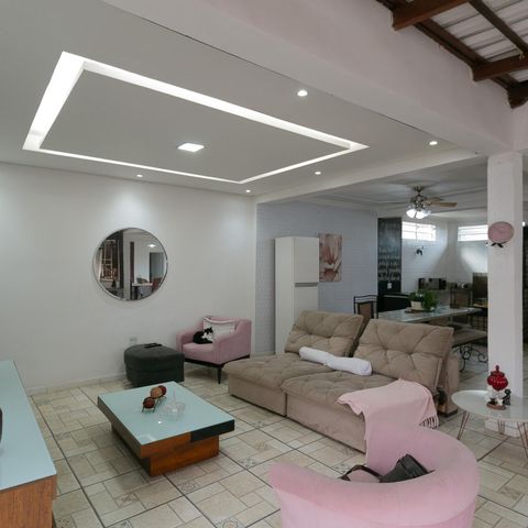 Casa à venda com 318m², 4 quartos e 3 vagasCobertura - Sala/cozinha