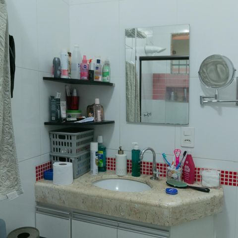 Casa à venda com 318m², 4 quartos e 3 vagasBanheiro