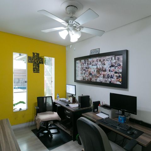 Casa à venda com 318m², 4 quartos e 3 vagasEscritório