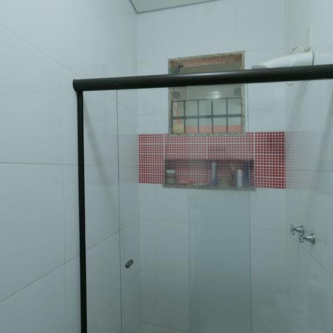 Casa à venda com 318m², 4 quartos e 3 vagasBanheiro
