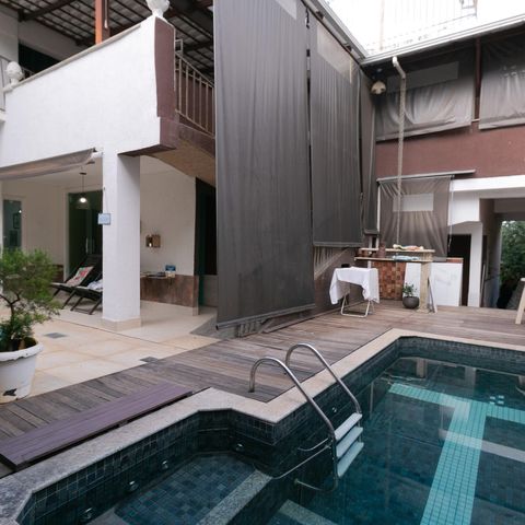 Casa à venda com 318m², 4 quartos e 3 vagasÁrea comum