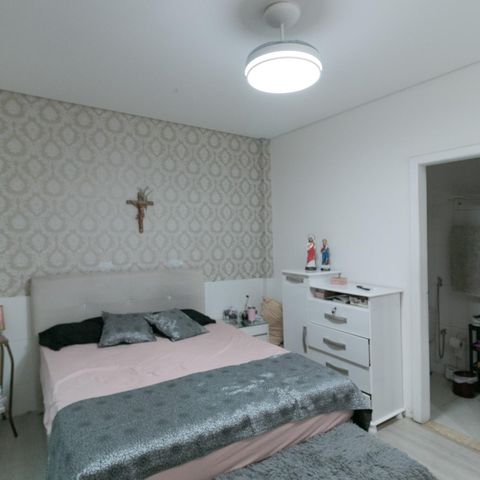 Casa à venda com 318m², 4 quartos e 3 vagasQuarto 2