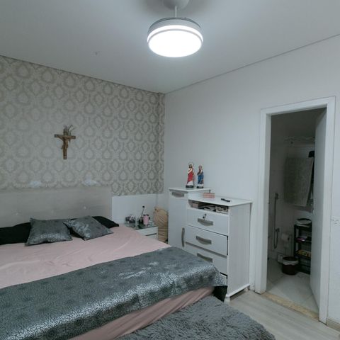 Casa à venda com 318m², 4 quartos e 3 vagasQuarto 2