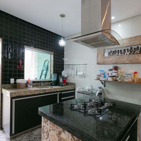 Casa à venda com 318m², 4 quartos e 3 vagasCozinha